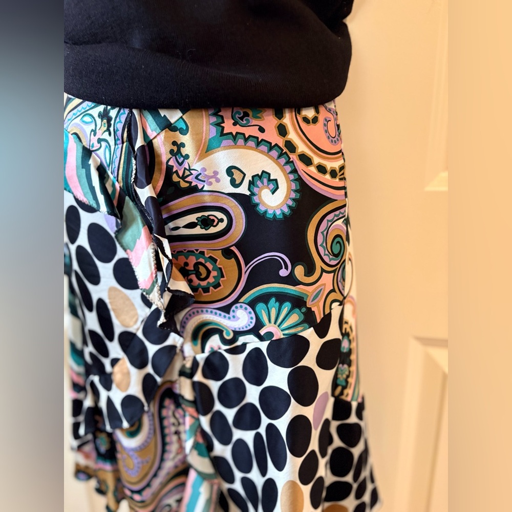 Paisley and Polka Dot Skirt, size 8 - Picture 2 of 6